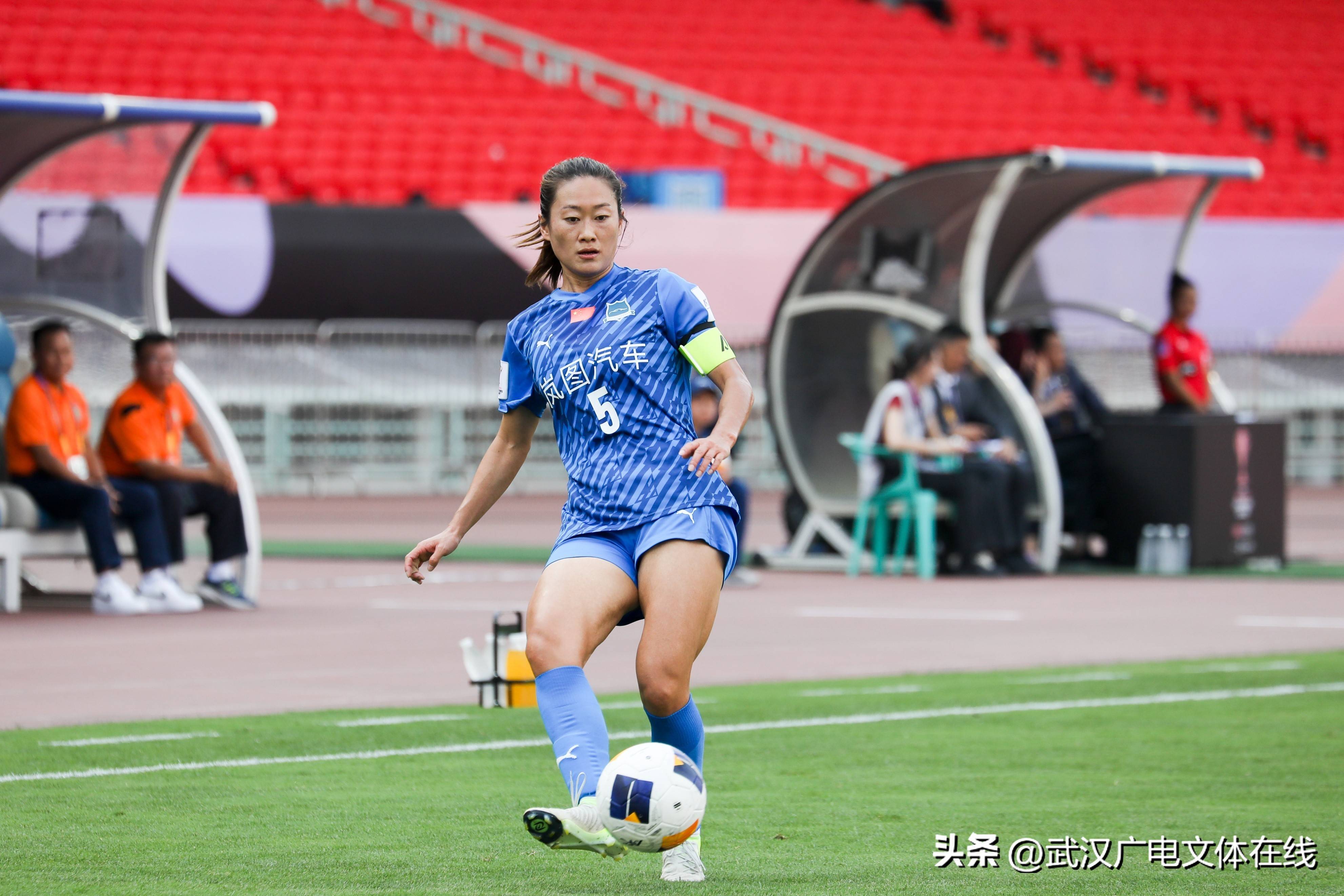 关于知名专家：女足比赛的技战术分析的信息