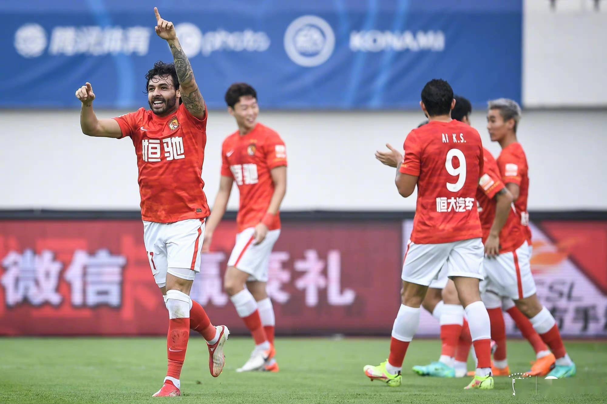 河北精英大胜对手，斩获胜利领跑积分榜