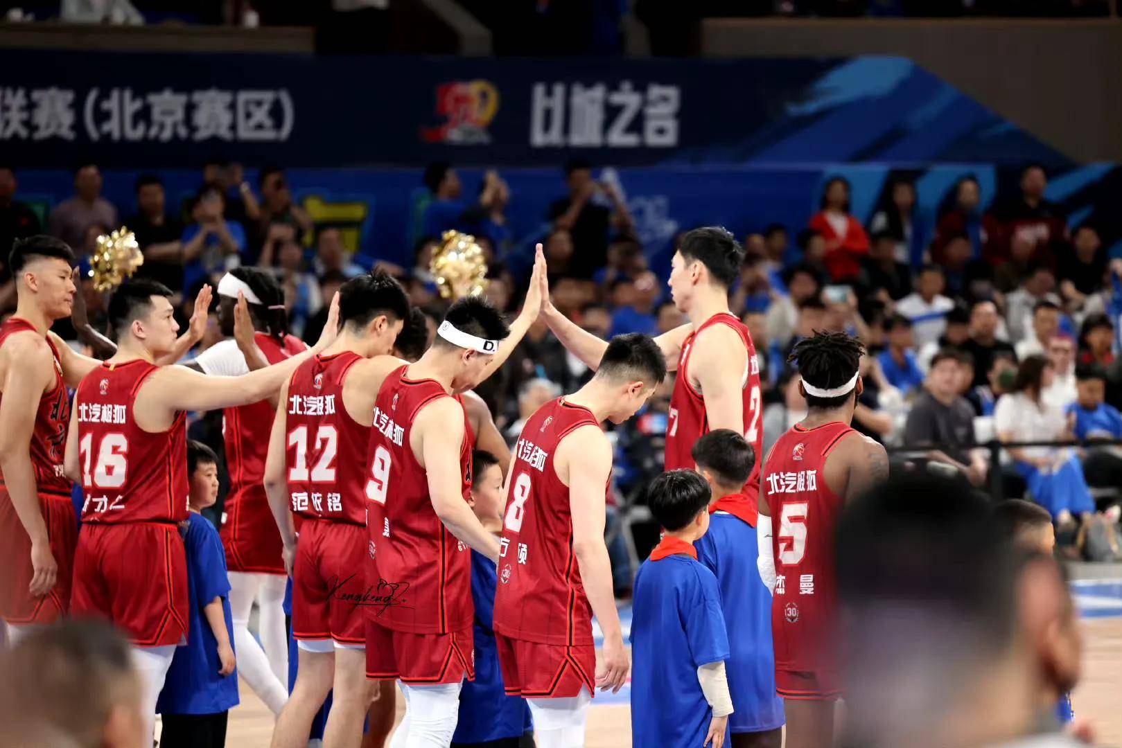 NBA总决赛开战在即，球迷期待激烈角逐的简单介绍