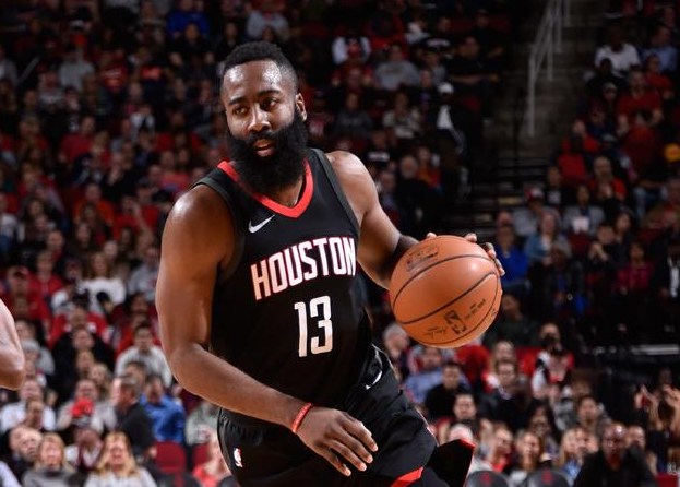 火箭大胜太阳，蓝领表现抢眼