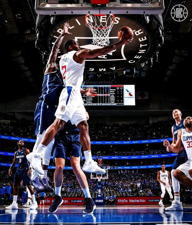 快船力克开拓者，保持领先