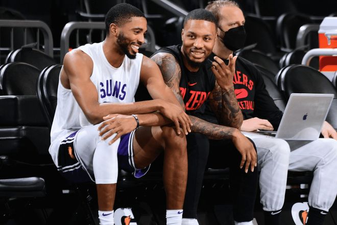 开拓者队战胜篮网队，利拉德独揽40分